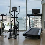 Modern Apt Near The Beach With Jacuzzi, Cartagena