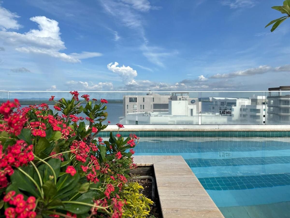 Apartamento Modern Near The With Jacuzzi, *