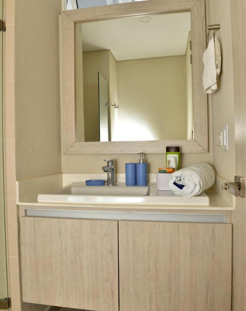 Modern Near The With Jacuzzi, Apartamento Cartagena
