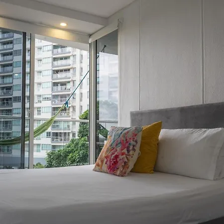 Apartamento Modern Near The With Jacuzzi,