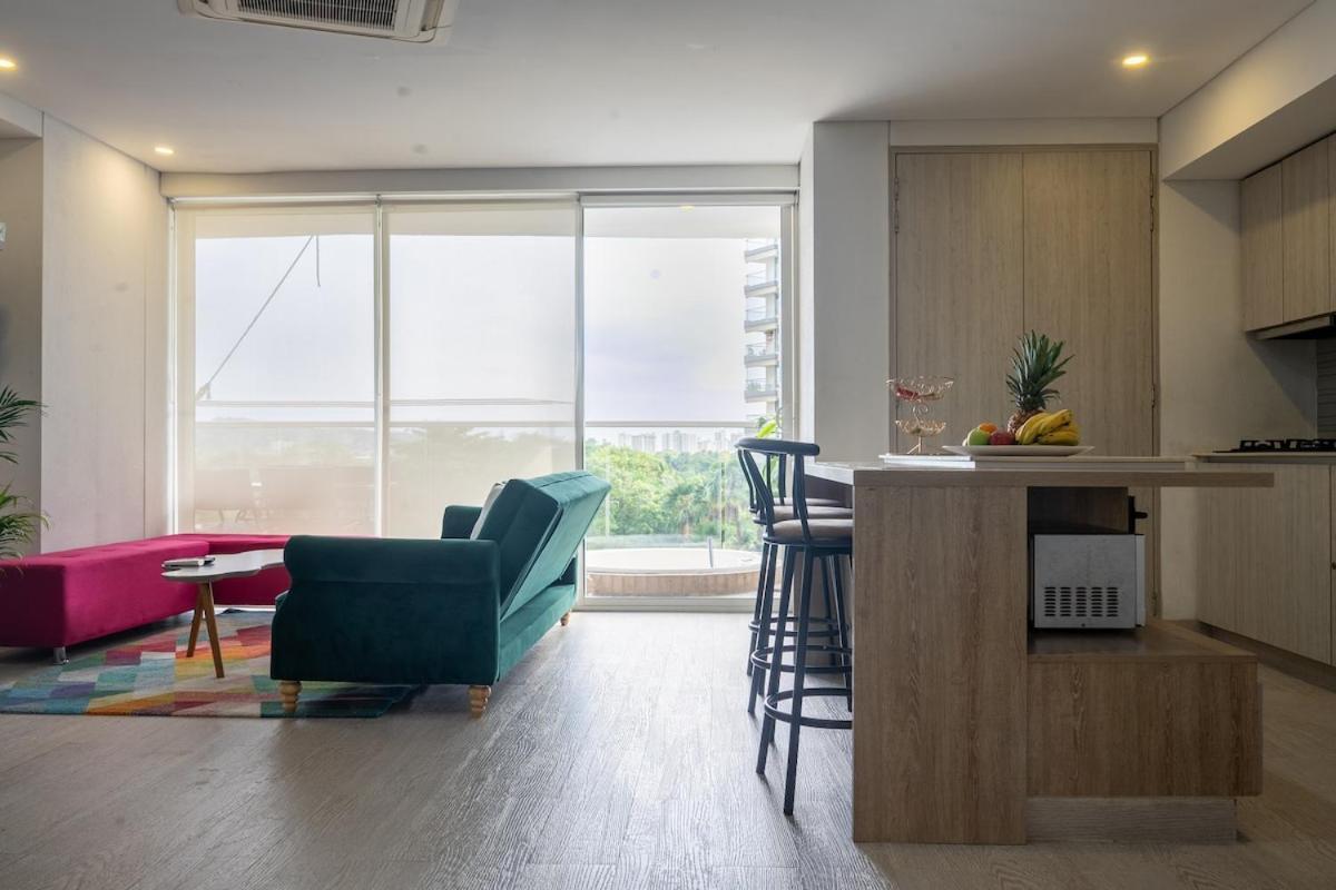 Modern Near The With Jacuzzi, * Cartagena